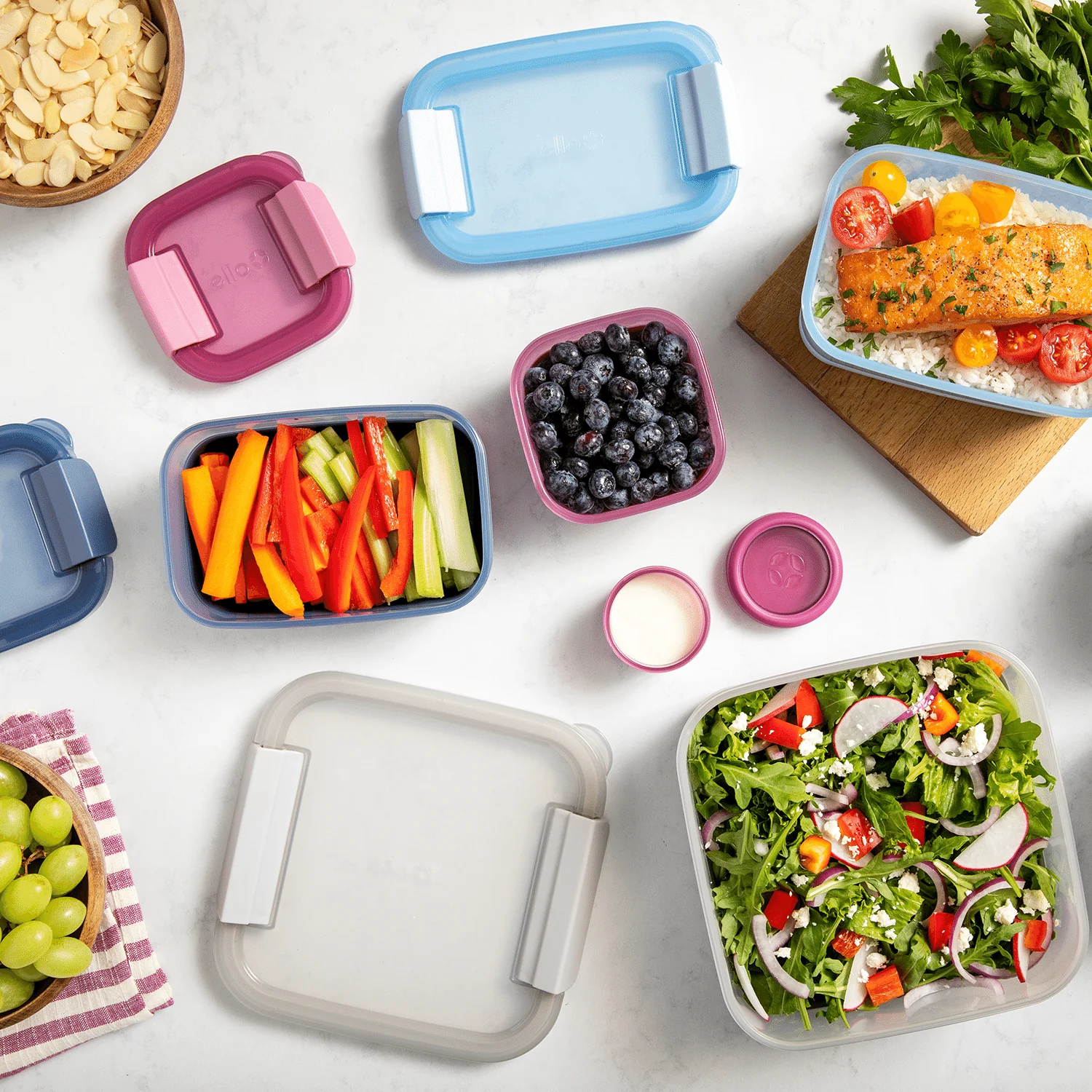 Plastic Food Storage Containers with Soft Base, Mixed Set of 5 - Image 5
