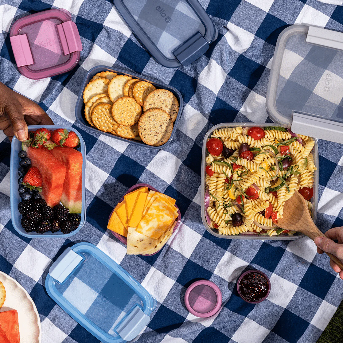 Plastic Food Storage Containers with Soft Base, Mixed Set of 5 - Image 6