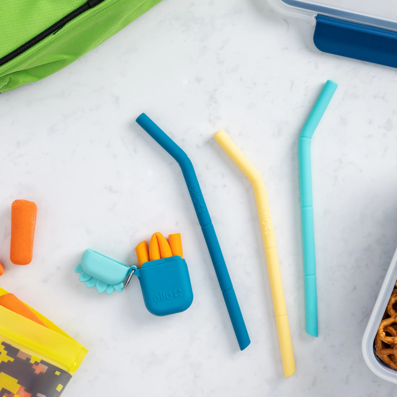 Kids Fold and Store Silicone Straw Set with Case - Image 6